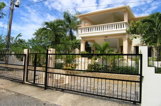 Casa Caleton Rio San Juan Jardin